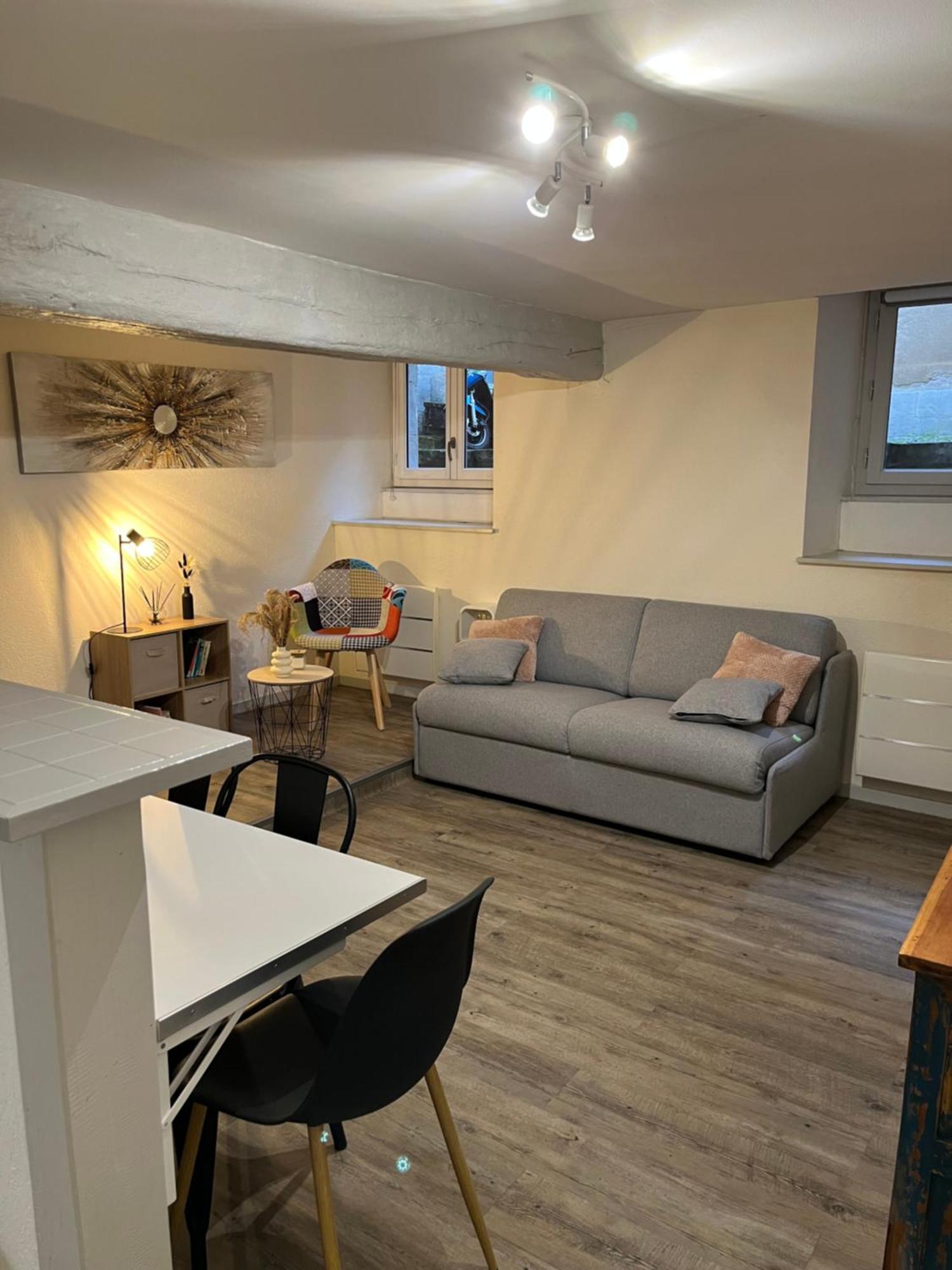 Le Cosy Du Marche Notre-Dame Apartment Poitiers Bagian luar foto